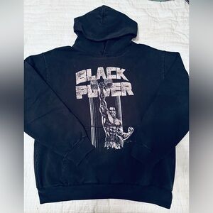 YIWO Hardware Hoodie L